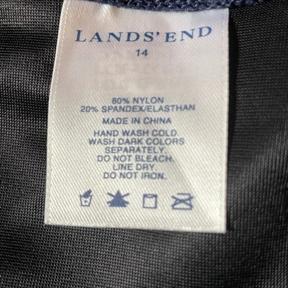 Lands End navy skort - Picture 4 of 5